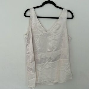 Banana Republic White Sleeveless Top Size Large